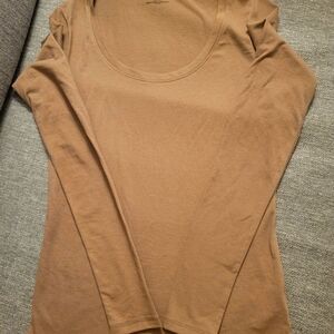 Long sleeve t shirt